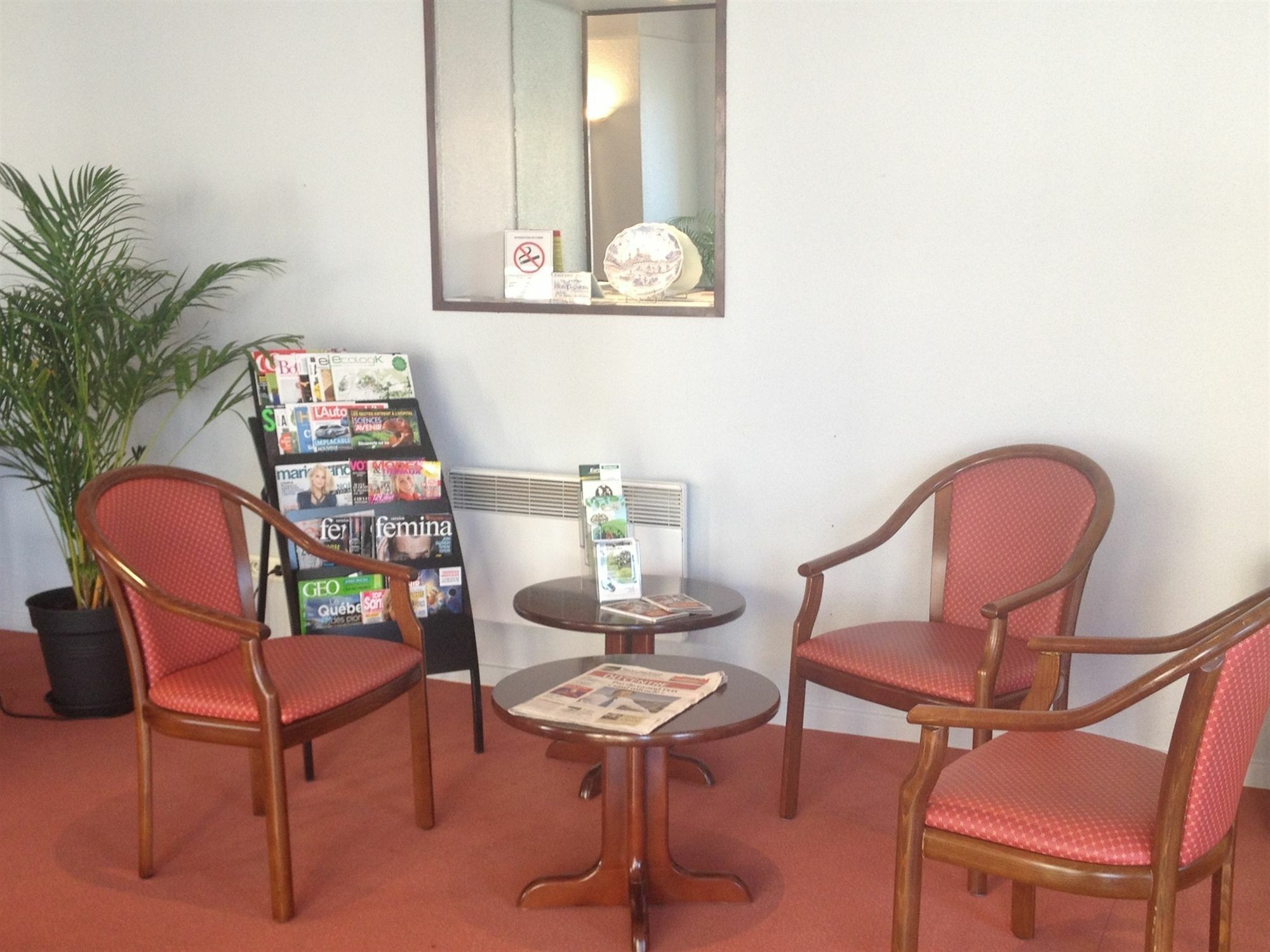 Brit Hotel Confort Nevers Centre Gare Экстерьер фото